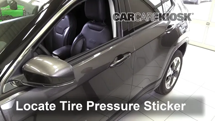 2019 Jeep Compass Limited 2.4L 4 Cyl. Tires & Wheels Check Tire Pressure